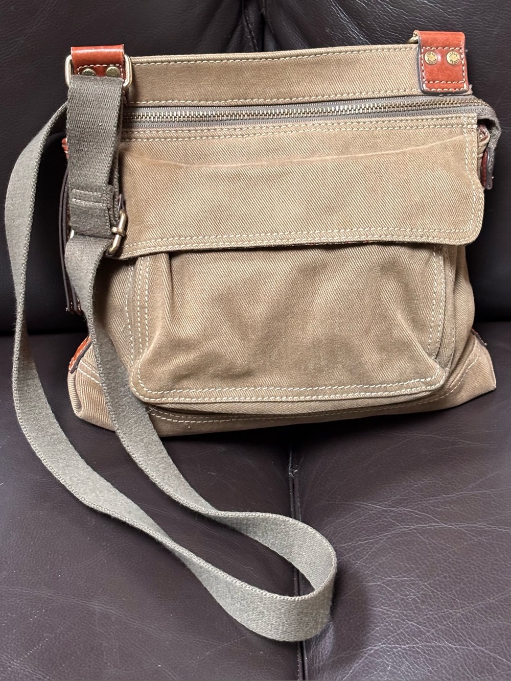 Vintage Fossil Canvas Crossbody Organizer Bag – Khaki Olive / Brown Trim